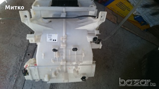 Радиатор парно за Toyota Urban Cruiser 1,33i, снимка 5 - Части - 20614165