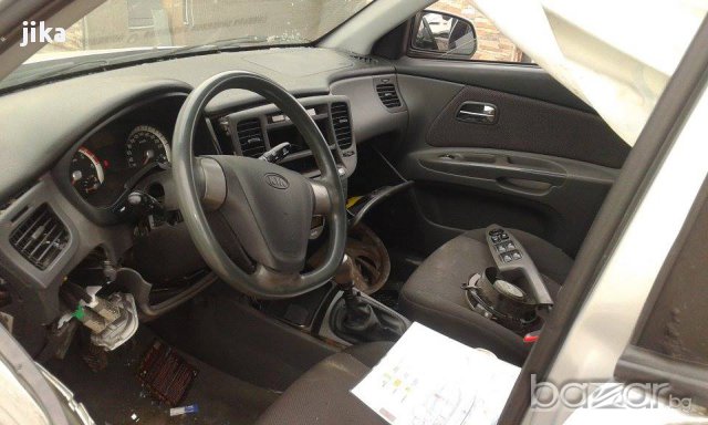 Kia Rio 1.5CRDi 16V 110к.с  2007г на ЧАСТИ, снимка 2 - Автомобили и джипове - 13914456