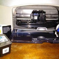HP PSC 1315 + 4 касети, снимка 5 - Принтери, копири, скенери - 24707253