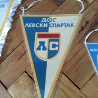 Левски -Спартак 1969-1984г флагчета -3вида, снимка 3 - Футбол - 23268408