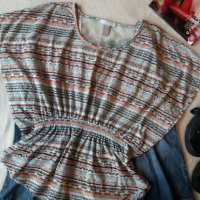 Дамска блуза/туника размер S, снимка 1 - Туники - 21038948