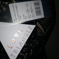 Love Triangle  нова рокля черна мека дантела, М, снимка 2 - Рокли - 24932149