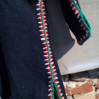 Стар етно пуловер, снимка 7 - Антикварни и старинни предмети - 22949700