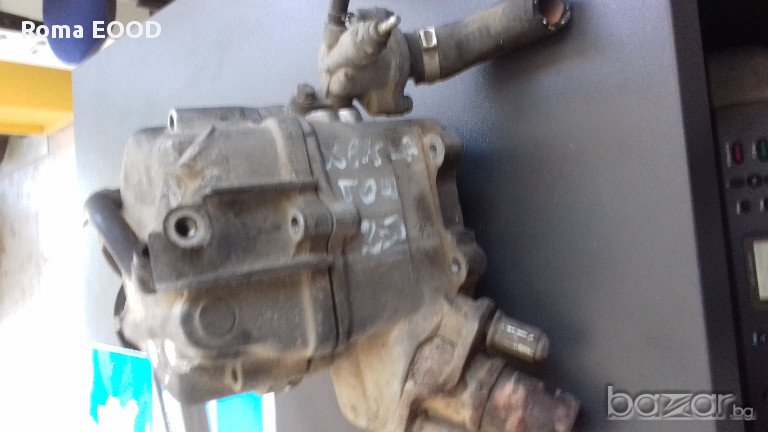 Глава от Пияджо Хексагон, снимка 1