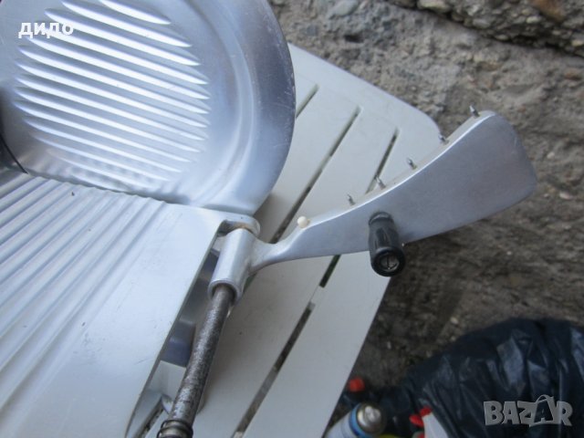 професионална резачка Италиа 120-18, снимка 2 - Обзавеждане на кухня - 23171140