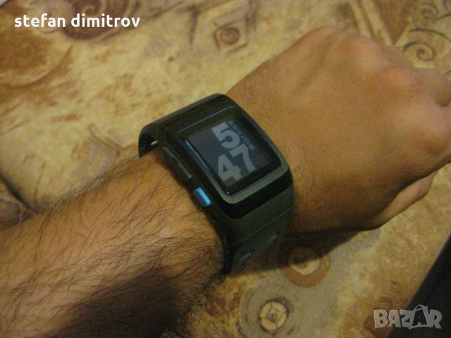  NIKE Nike + SportWatch GPS TomTom (Black / Volt), снимка 1 - Други - 22463118