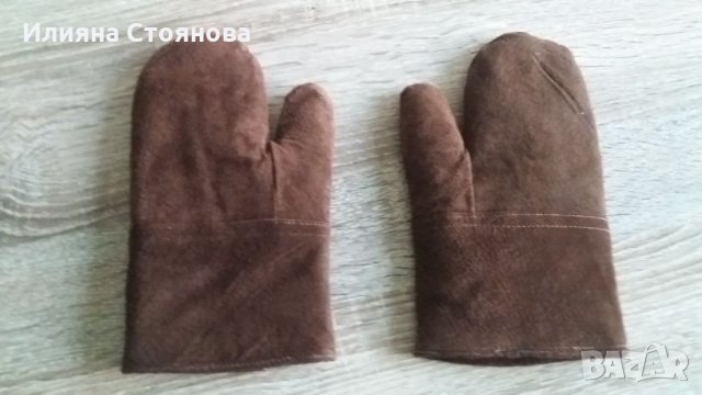 Топли ръкавици с каракул естествена кожа , снимка 1 - Шапки, шалове и ръкавици - 23075671
