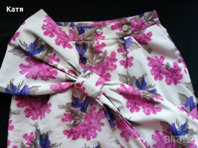 Katerina Gatta изключителна пола с голяма панделка, снимка 9 - Поли - 26099294