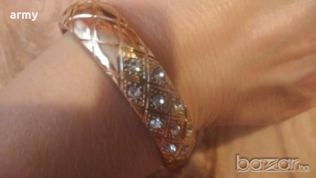 Масивна гривна, снимка 3 - Гривни - 21300647