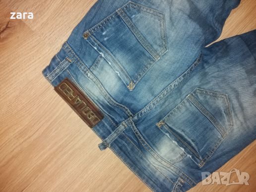 дънки dsquared2, снимка 1