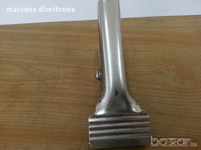 много здрава метална щипка , снимка 2 - Други машини и части - 17136716