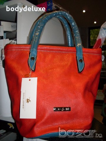 David Jones малка червена чантичка