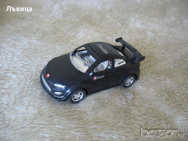 Количка с инерционен механизъм , снимка 2 - Коли, камиони, мотори, писти - 11851668