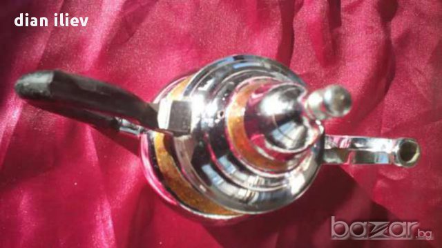 Стар красив чайник, снимка 10 - Антикварни и старинни предмети - 13892923