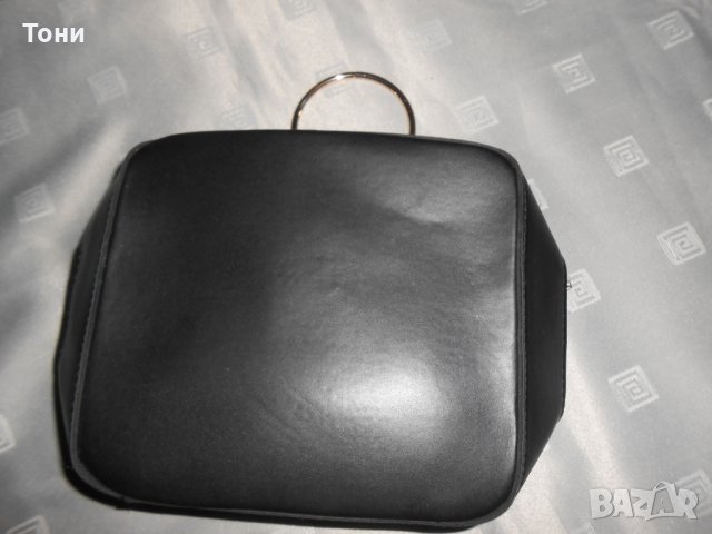 Козметична чанта  LIERAC, снимка 7 - Други - 26200306