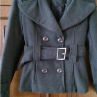 Палтенце в сив цвят със сваляща се яка.Made in ITALY, снимка 2 - Палта, манта - 17046052