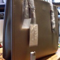 David Jones чанта сиво-металик, снимка 2 - Чанти - 19648857
