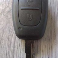 Кутийка ключ за Опел Виваро, Мовано с два бутона , снимка 1 - Аксесоари и консумативи - 11610010