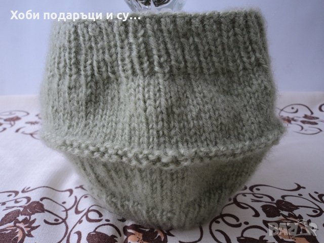 Детска жилетка, шапка, шал и терлички, снимка 6 - Жилетки и елечета за бебе - 23494957