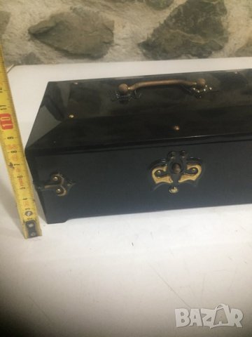 Много стара,механична,работеща музикална кутия , снимка 4 - Антикварни и старинни предмети - 26060291