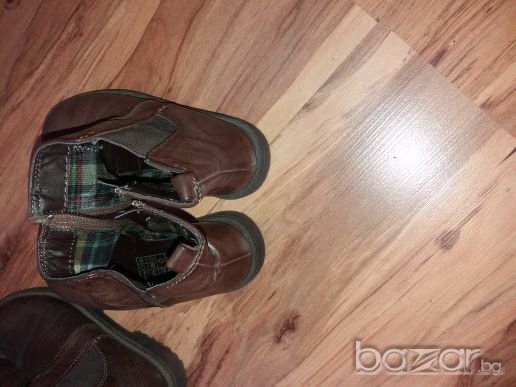 Детски боти 30 номер, снимка 3 - Детски боти и ботуши - 20410853