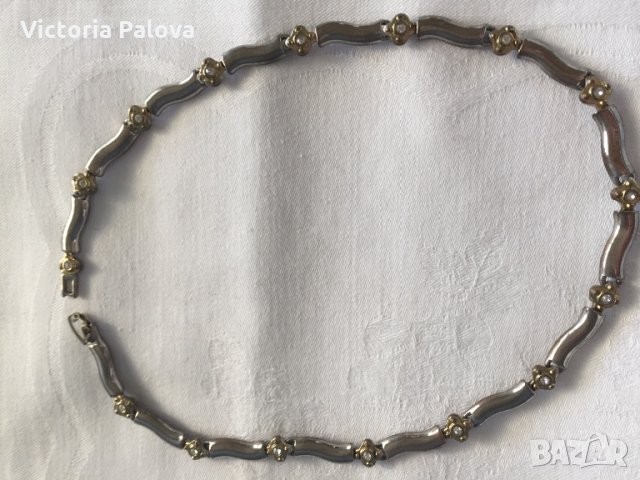 Красиво колие, снимка 5 - Колиета, медальони, синджири - 23845033