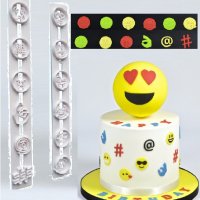 2 бр emoji emoticon smile Смайли емотикон и символи пластмасови резци форми фондан украса торта и др, снимка 1 - Чинии - 21125377
