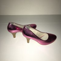 Немски ефектни кожени розови обувки Tamaris номер 36 и номер 37, снимка 3 - Дамски обувки на ток - 24276061