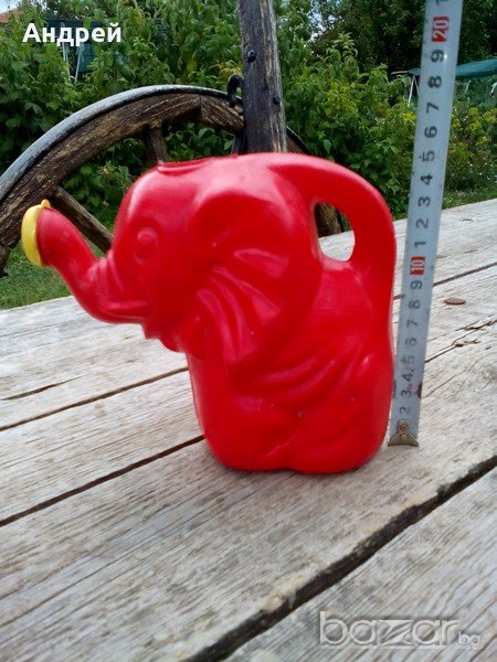 Лейка,играчка, снимка 1