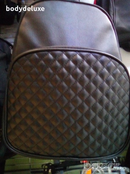 черна раница, снимка 1