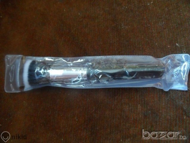 четка за грим # 187  мак mac, снимка 3 - Козметика за лице - 11916635