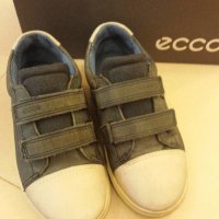 Намалявам Детски обувки ECCO 25 номер, снимка 1 - Детски маратонки - 18869593