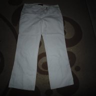 Дамски бял панталон 7,8ми, снимка 1 - Панталони - 13922535