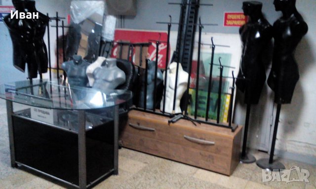 Оборудване за магазини манекени маса шкафове, снимка 2 - Оборудване за магазин - 25822342