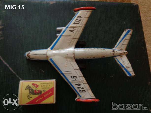 Стар ламаринен самолет ., снимка 1