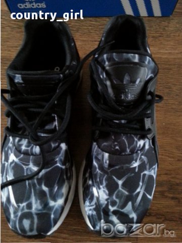 Adidas -страхотни дамски маратонки НОВИ, снимка 14 - Маратонки - 18339566
