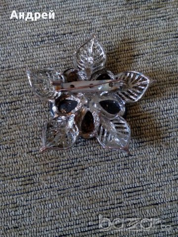 Стара брошка, снимка 2 - Антикварни и старинни предмети - 18007518