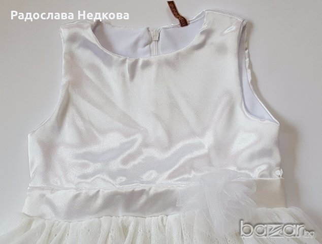 Бяла Рокля - 92,98 см, снимка 2 - Детски рокли и поли - 18390677