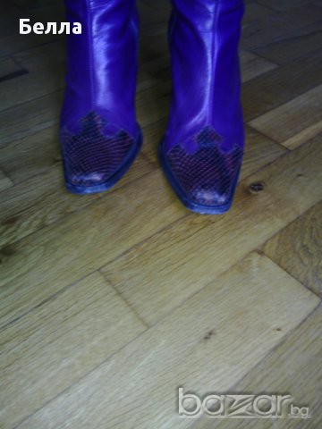 Италиански маркови ботуши естествена кожа и подарък нова книга, снимка 2 - Дамски ботуши - 12893361