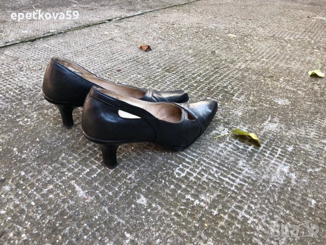 Черни обувки естествена кожа на ниско токче 37 номер, снимка 4 - Дамски елегантни обувки - 22716482