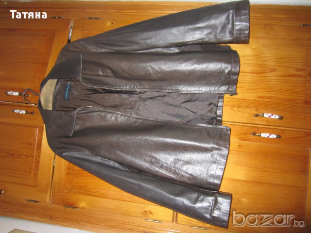 ЯКЕ  -ЕСТЕСТВЕНА КОЖА - APART ;  e.m.a.;METROPOLITEN