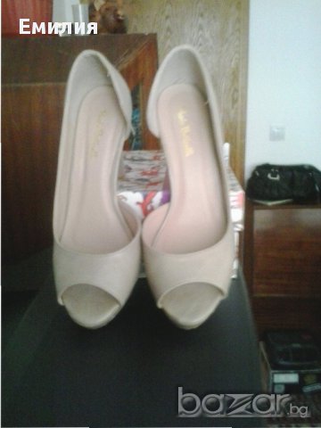 Дамски обувки, снимка 2 - Дамски обувки на ток - 17512781