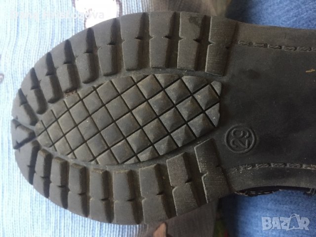 Красиви ботички , снимка 5 - Детски боти и ботуши - 23135663