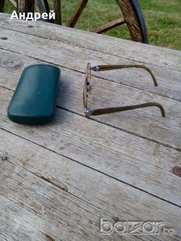 Стари очила, снимка 7 - Антикварни и старинни предмети - 18837588