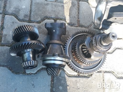 Преден корпус и раздатъчна кутия за Рено RX 4, снимка 5 - Части - 24001440