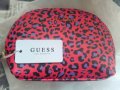 Оригинален несесер чанта Guess leopard, снимка 2