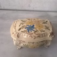 пореланова кутийка за бижута, снимка 2 - Антикварни и старинни предмети - 17990880