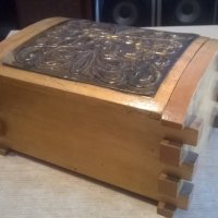 ретро дървена кутия с метален обков-1977г-22х16х11см, снимка 3 - Колекции - 24152627