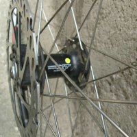 Алуминиева задна капла за велосипед  Alexrims с главина Shimano Deore XT-26 цола!  , снимка 2 - Части за велосипеди - 25452393