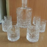  кристални чаши и гарафа , снимка 1 - Антикварни и старинни предмети - 25450053